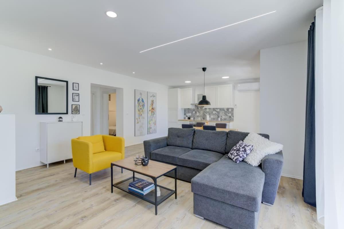 Nv Sun 23 By Aneo Travel Apartman Novi Vinodolski Kültér fotó