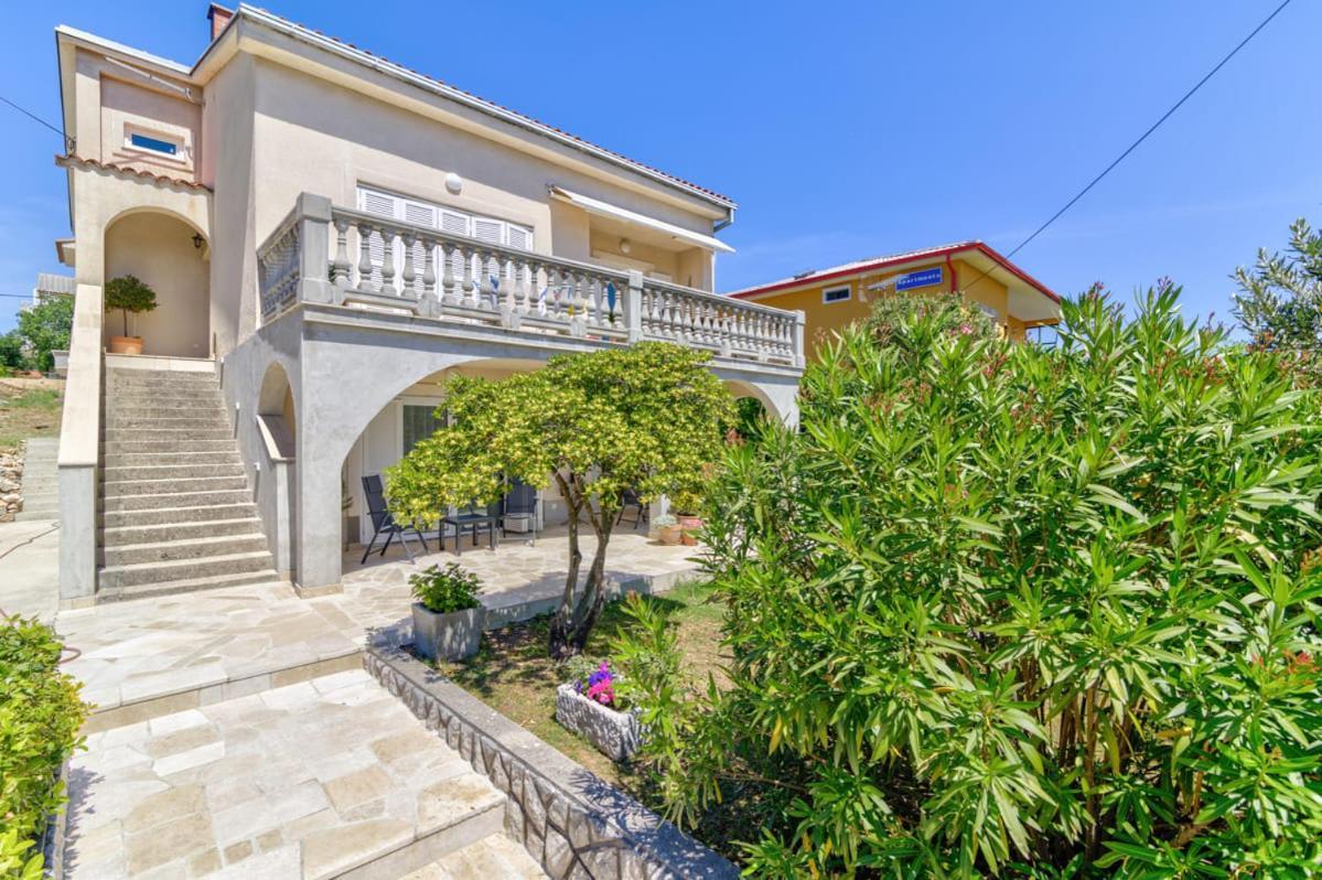 Nv Sun 23 By Aneo Travel Apartman Novi Vinodolski Kültér fotó