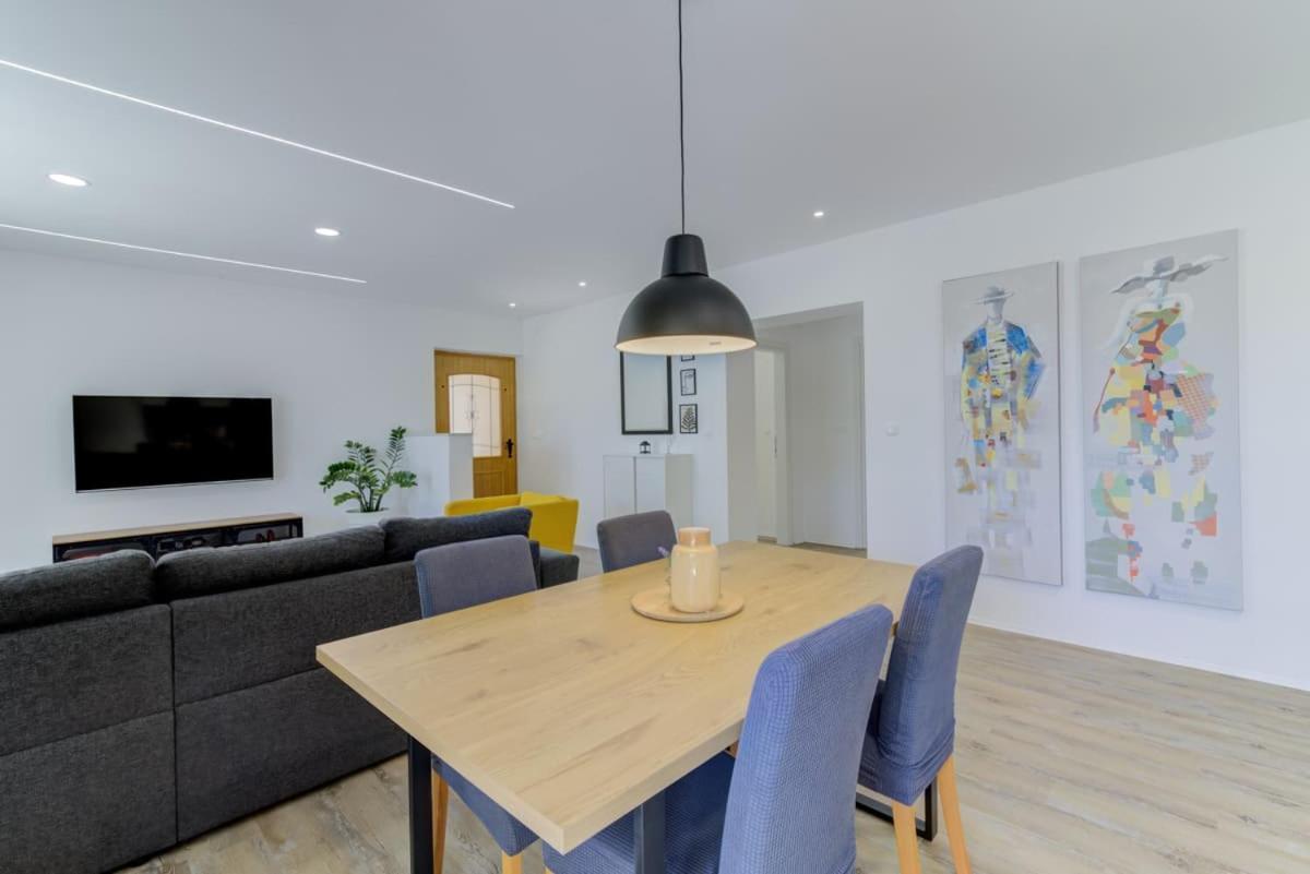 Nv Sun 23 By Aneo Travel Apartman Novi Vinodolski Kültér fotó