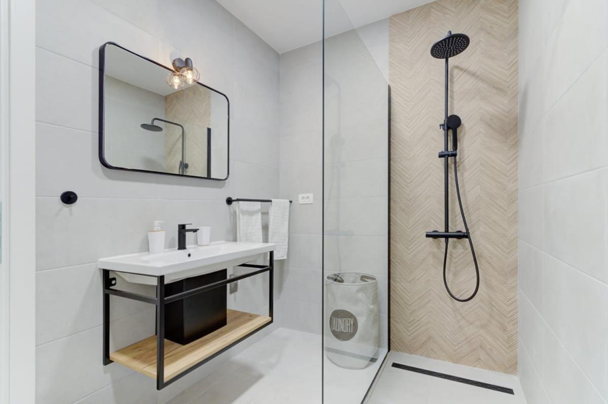 Nv Sun 23 By Aneo Travel Apartman Novi Vinodolski Kültér fotó
